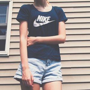 Blue Nike T-shirt